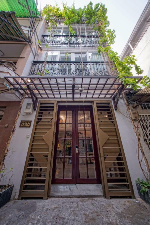 Mira Moon - Calmette Ho Chi Minh City